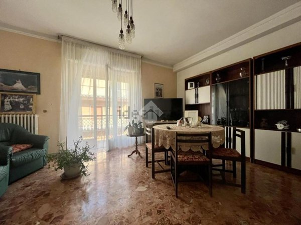 appartamento in vendita a Santeramo in Colle