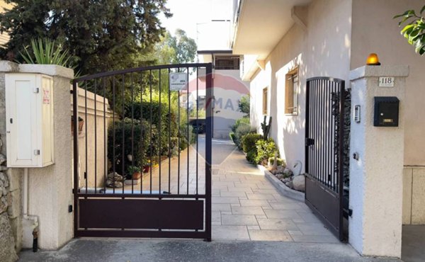 casa indipendente in vendita a Santeramo in Colle