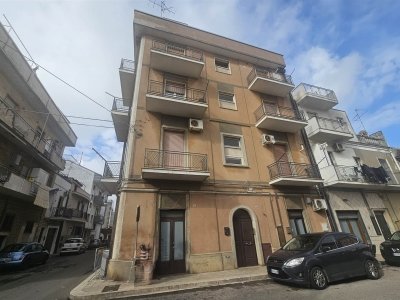 appartamento in vendita a Santeramo in Colle