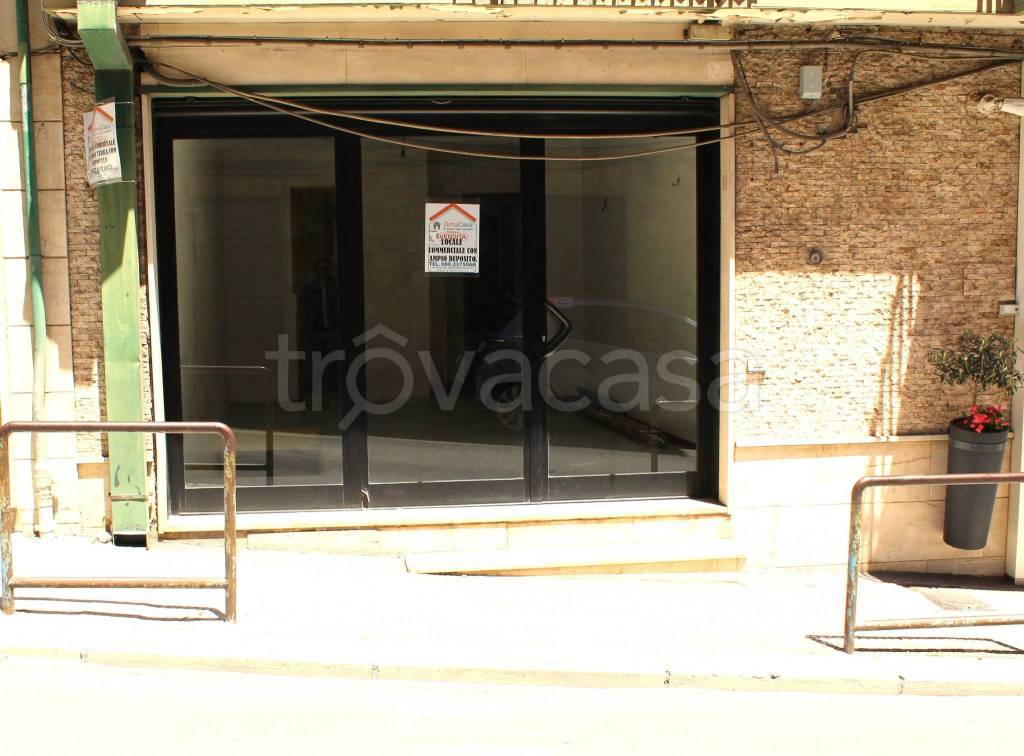 negozio in vendita a Santeramo in Colle