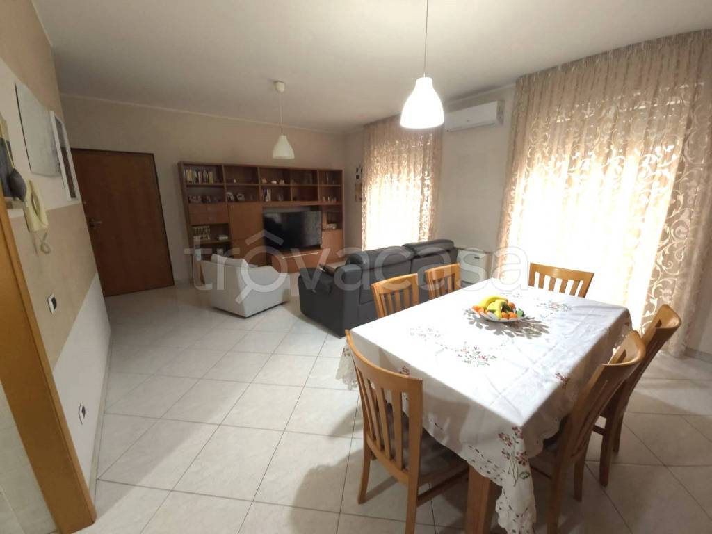 appartamento in vendita a Santeramo in Colle