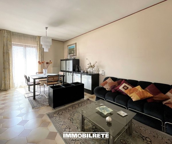 appartamento in vendita a Santeramo in Colle