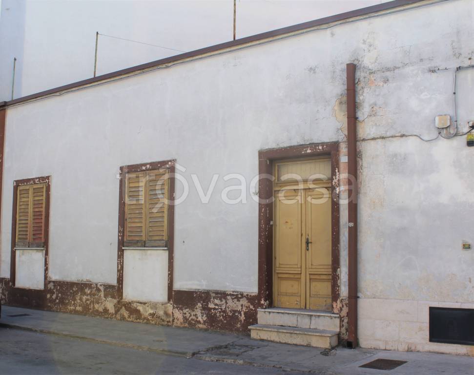 casa indipendente in vendita a Santeramo in Colle