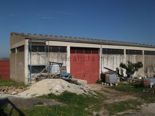 capannone in vendita a Santeramo in Colle