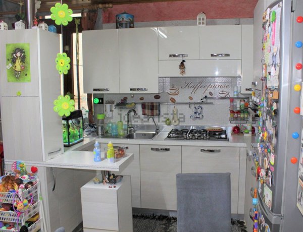 casa indipendente in vendita a Santeramo in Colle