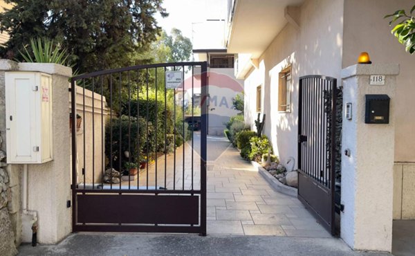 casa indipendente in vendita a Santeramo in Colle