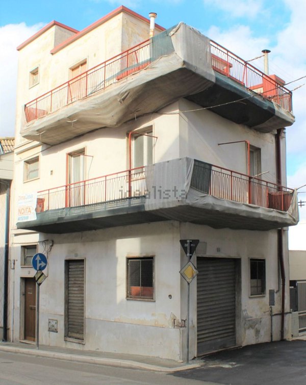 appartamento in vendita a Santeramo in Colle