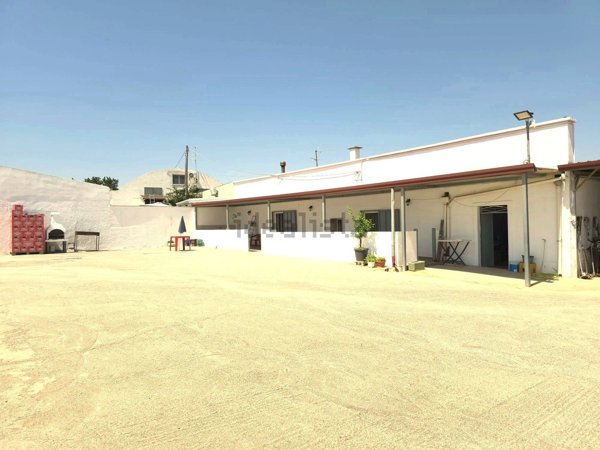 casa indipendente in vendita a Santeramo in Colle
