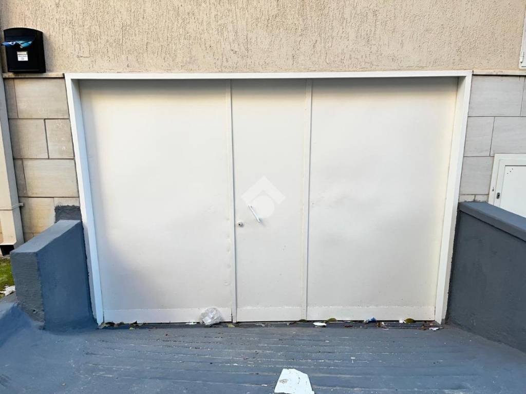 box auto in vendita a Santeramo in Colle