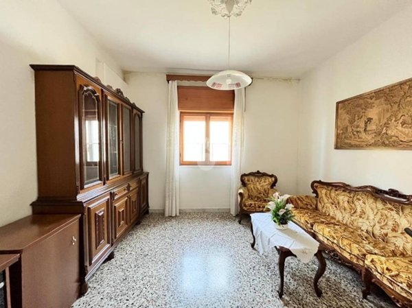 appartamento in vendita a Santeramo in Colle