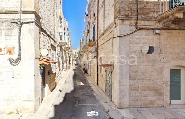 locale commerciale in vendita a Terlizzi