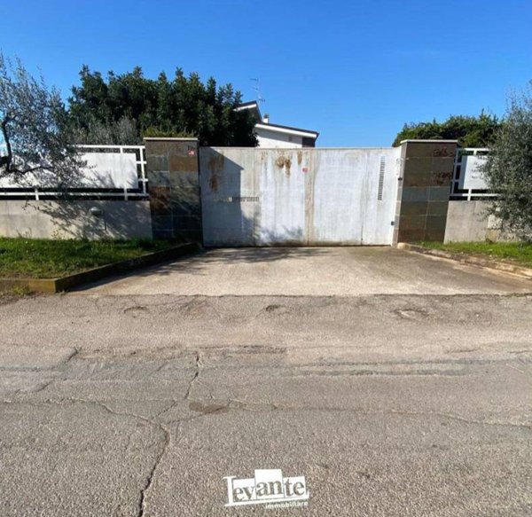 casa indipendente in vendita a Terlizzi