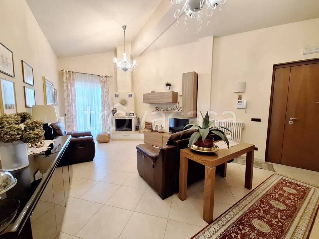 casa indipendente in vendita a Terlizzi