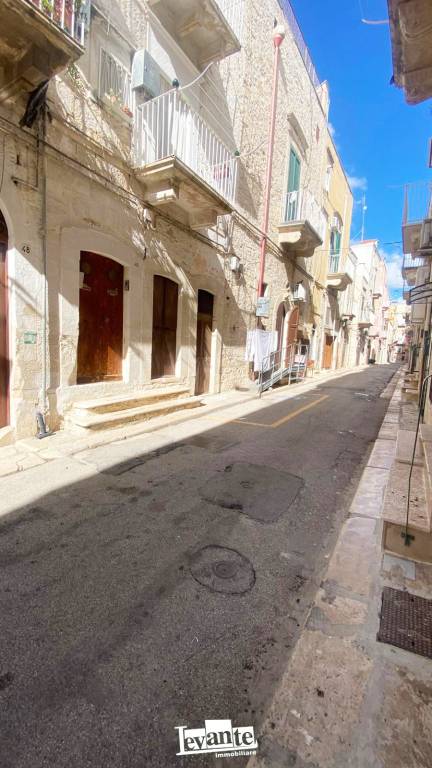 locale commerciale in vendita a Terlizzi