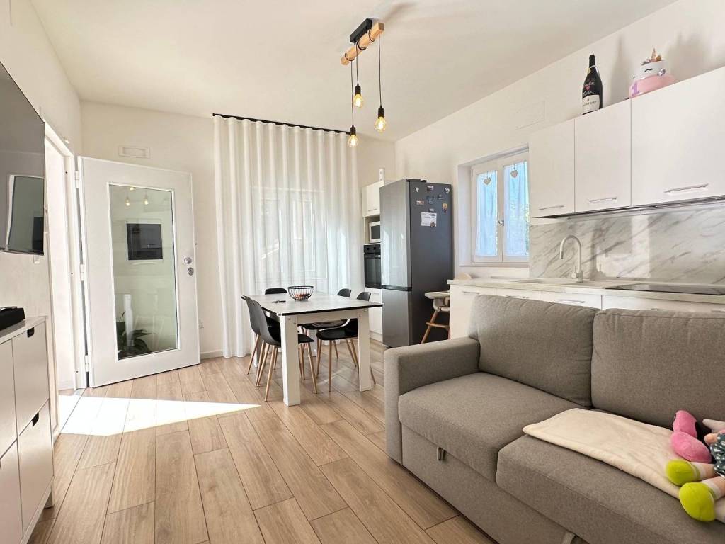 casa indipendente in vendita a Terlizzi