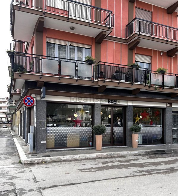 negozio in vendita a Terlizzi