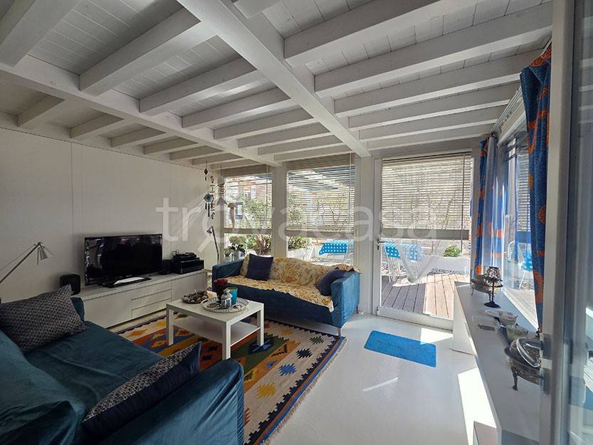 casa indipendente in vendita a Terlizzi