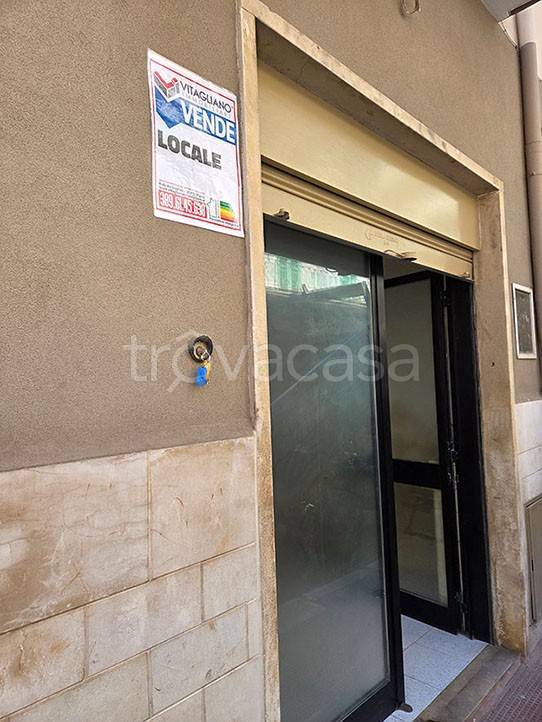 locale di sgombero in vendita a Terlizzi