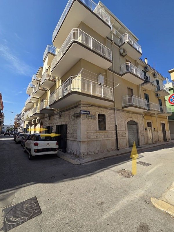 casa indipendente in vendita a Terlizzi