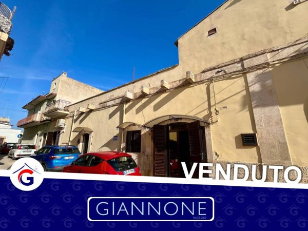 casa indipendente in vendita a Toritto