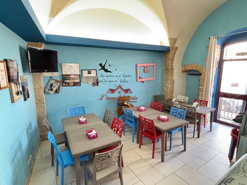 negozio in vendita a Toritto
