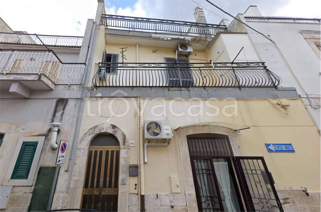 casa indipendente in vendita a Toritto
