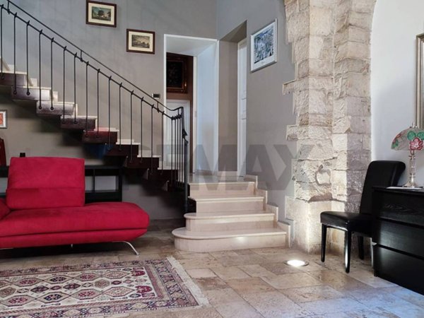 casa indipendente in vendita a Toritto