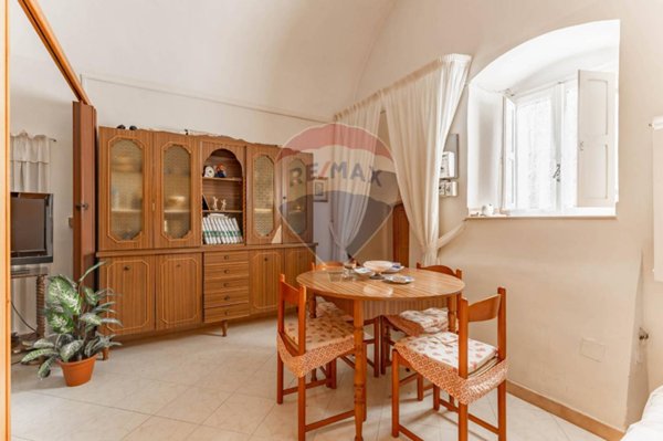 casa indipendente in vendita a Toritto