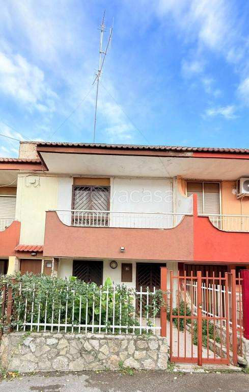 casa indipendente in vendita a Toritto in zona Quasano