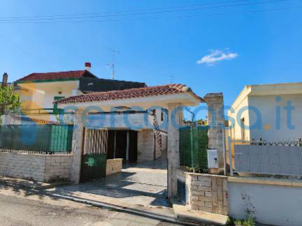casa indipendente in vendita a Toritto in zona Quasano