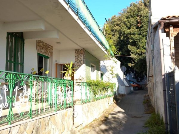 casa indipendente in vendita a Toritto in zona Quasano