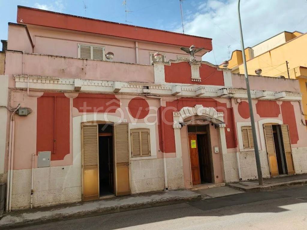 casa indipendente in vendita a Toritto