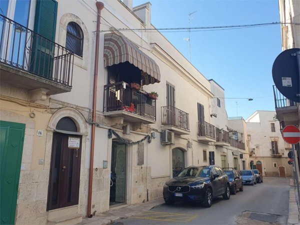 casa indipendente in vendita a Toritto