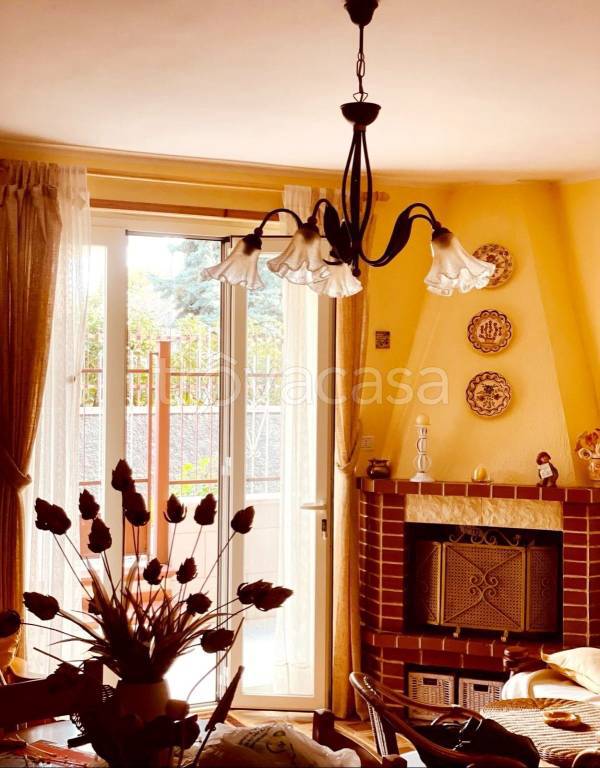 casa indipendente in vendita a Toritto in zona Quasano