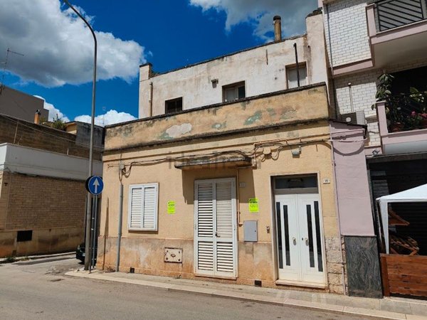 casa indipendente in vendita a Toritto