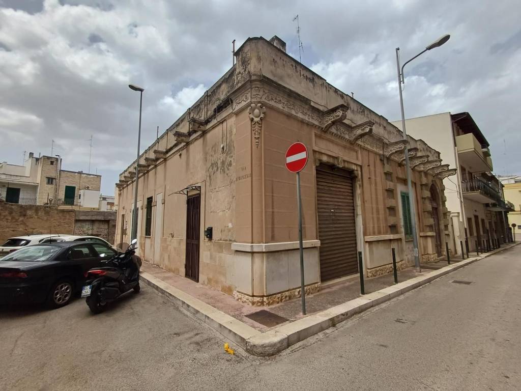 casa indipendente in vendita a Triggiano