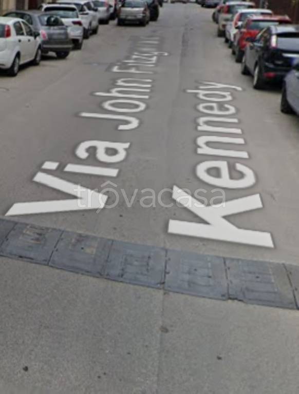 negozio in vendita a Triggiano