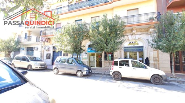 negozio in vendita a Triggiano
