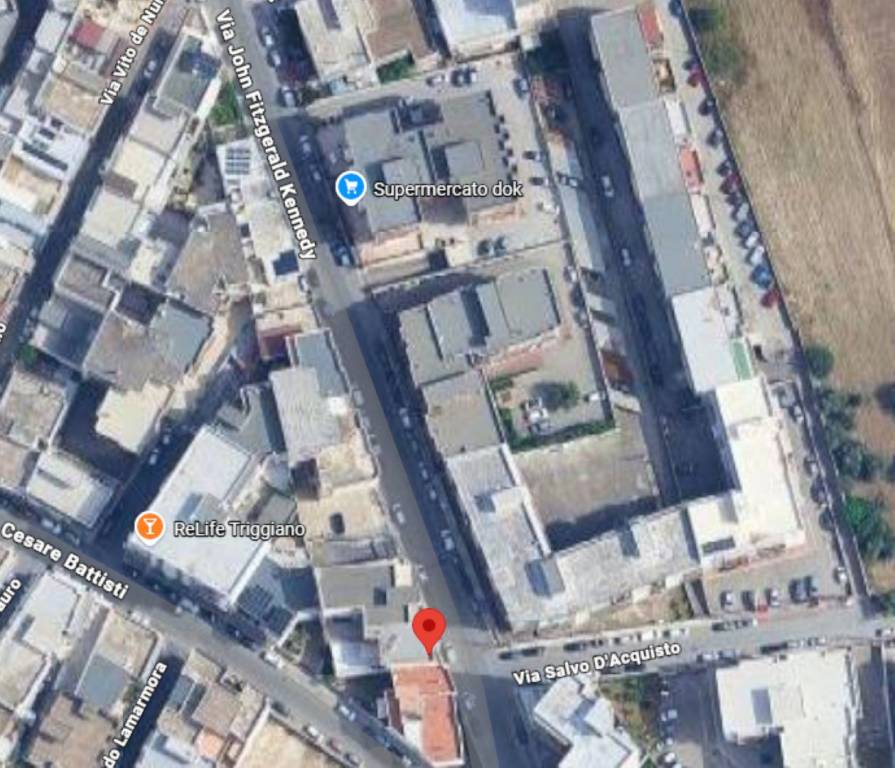 negozio in vendita a Triggiano