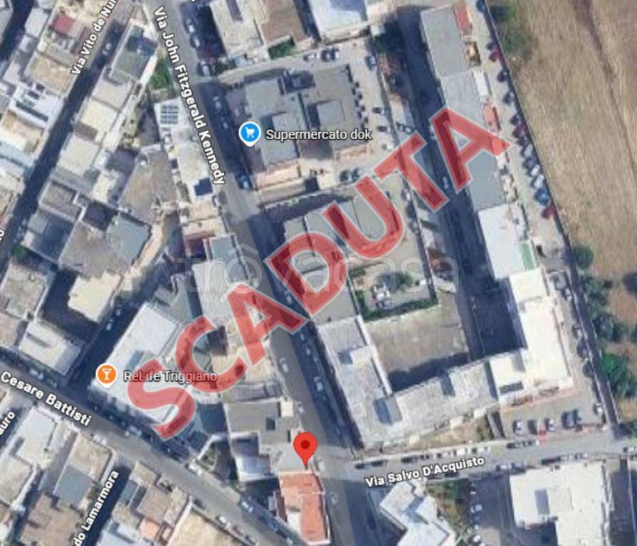 negozio in vendita a Triggiano