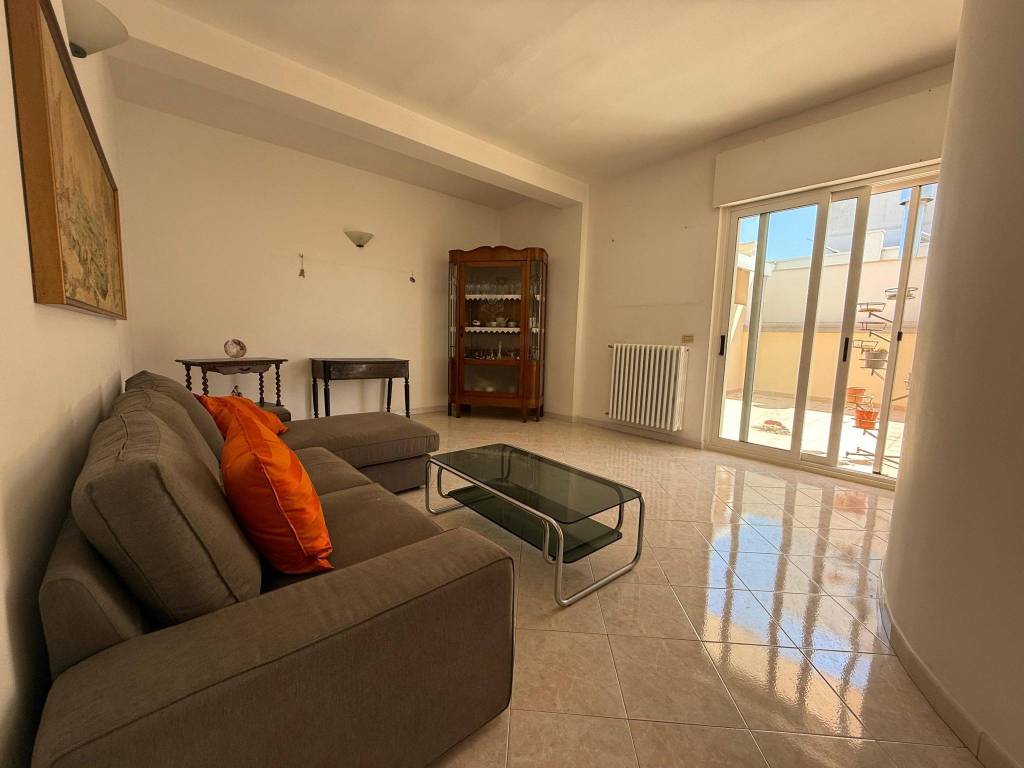 casa indipendente in vendita a Triggiano