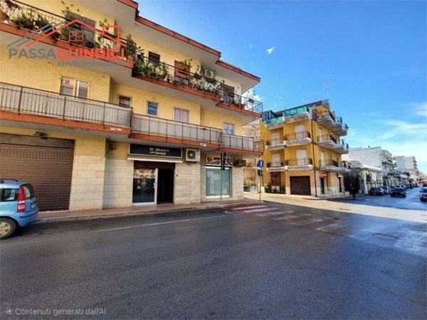 negozio in vendita a Triggiano