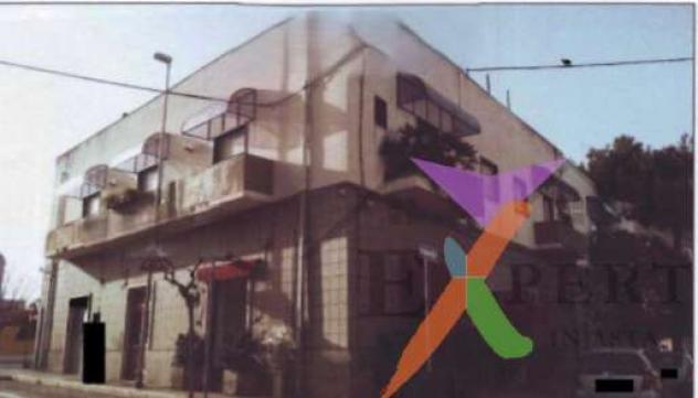 locale commerciale in vendita a Triggiano