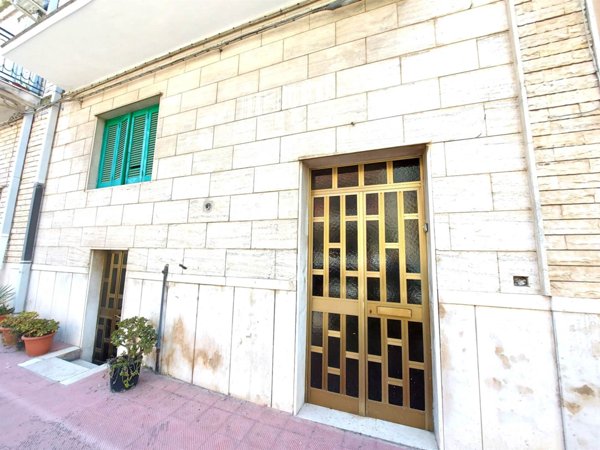 casa indipendente in vendita a Triggiano