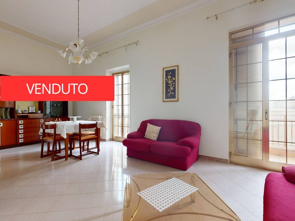 appartamento in vendita a Turi