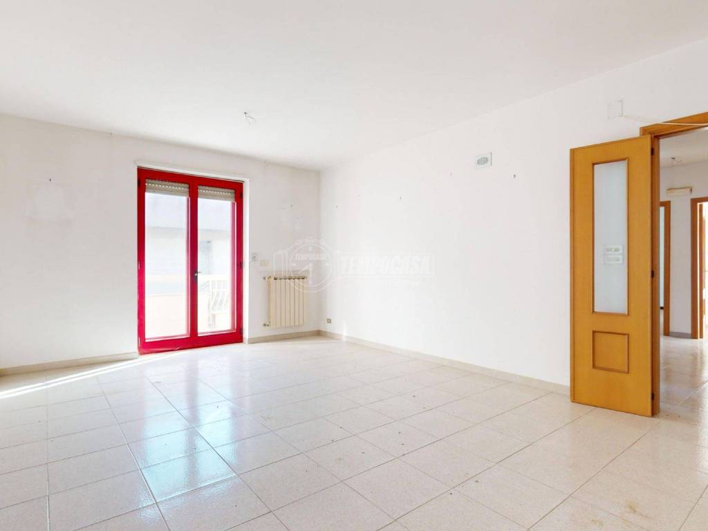 appartamento in vendita a Turi