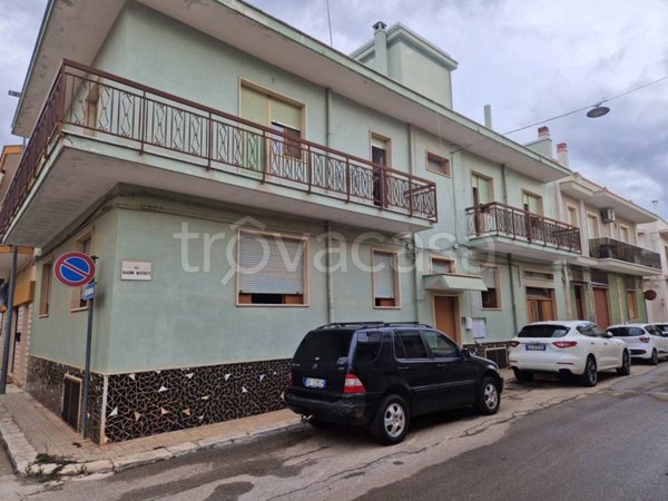 casa indipendente in vendita a Turi