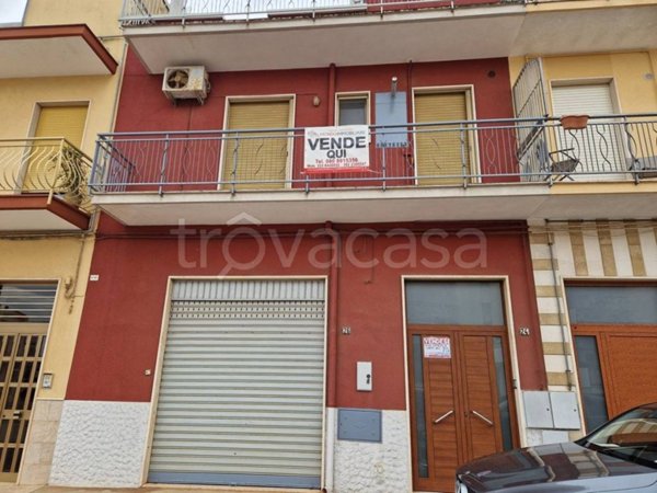 casa indipendente in vendita a Turi