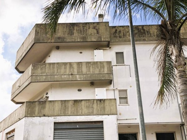 appartamento in vendita a Turi