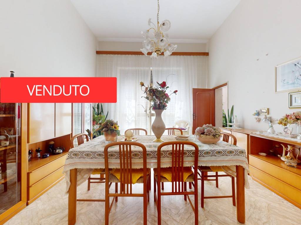 casa indipendente in vendita a Turi